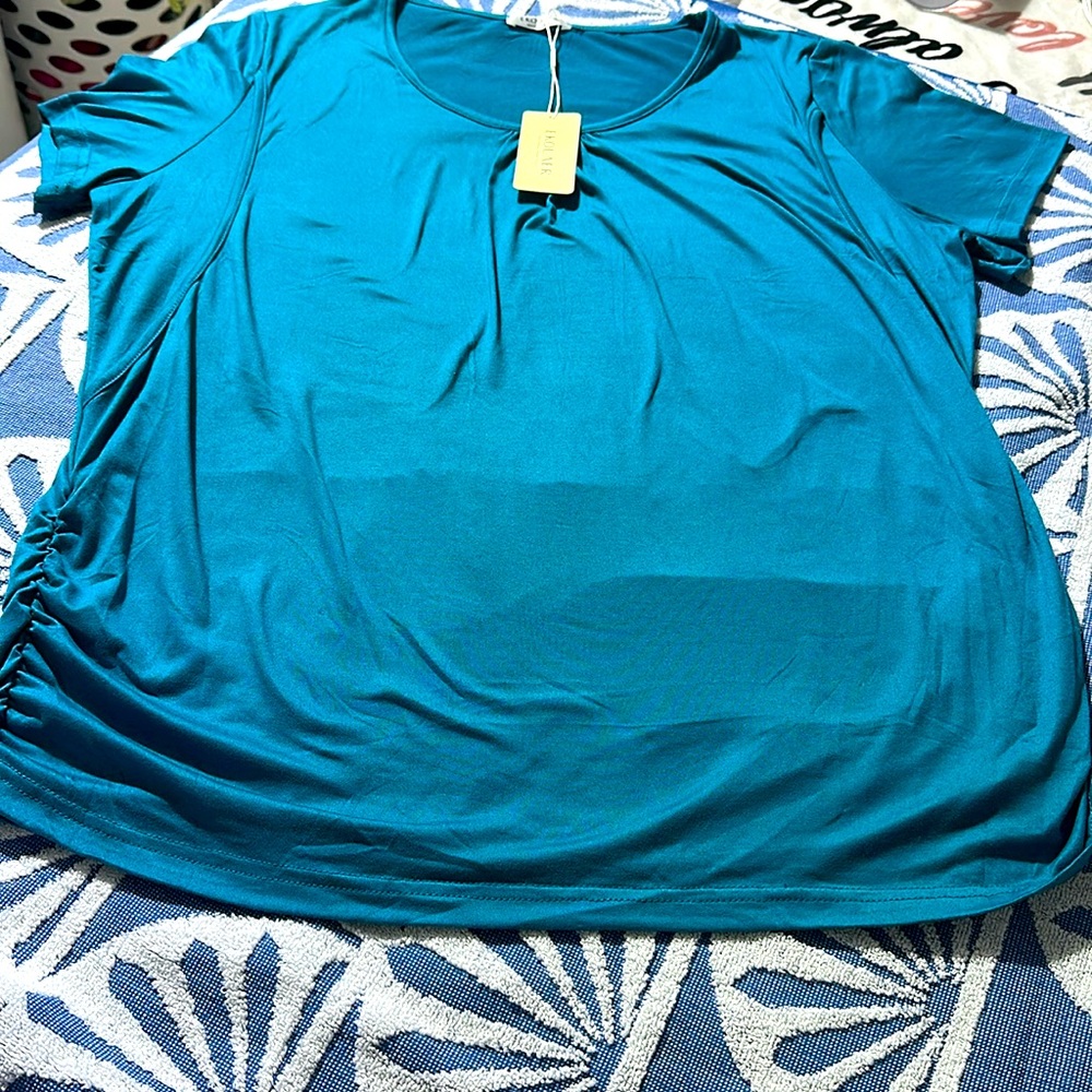 Women’s shirt